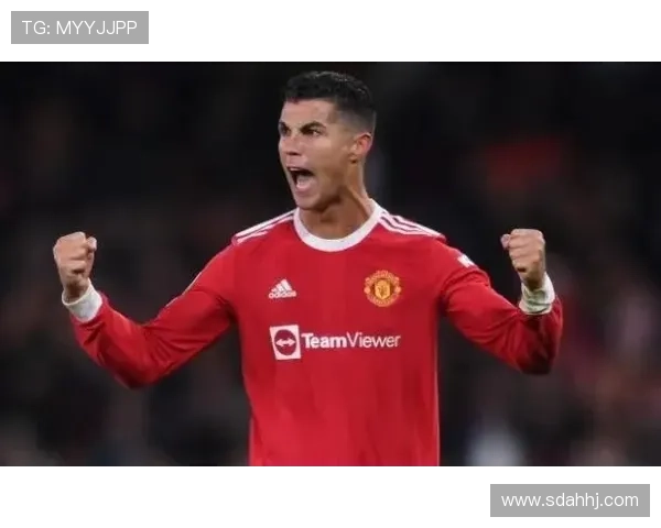 努涅斯“非典型中锋”属性为何引发两极评价