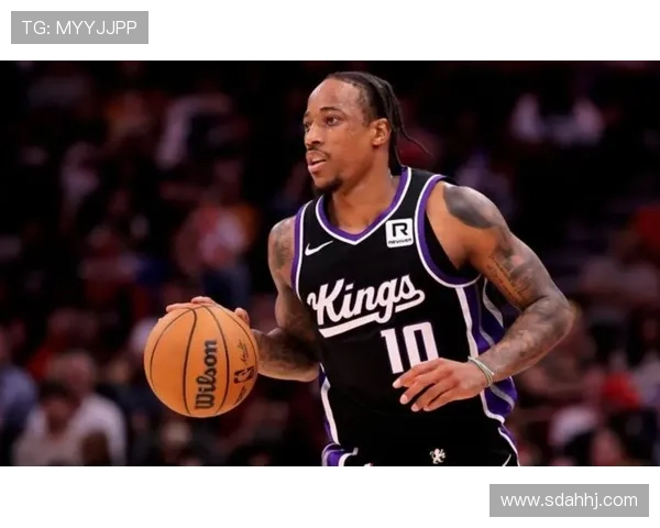 威斯布鲁克突破能力提升助队关键时刻拉开得分差距