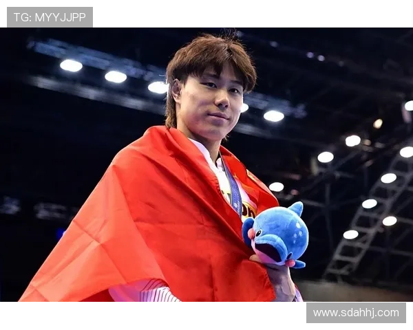 覃海洋训练完直接打飞的去巴黎买表，这谁顶得住啊